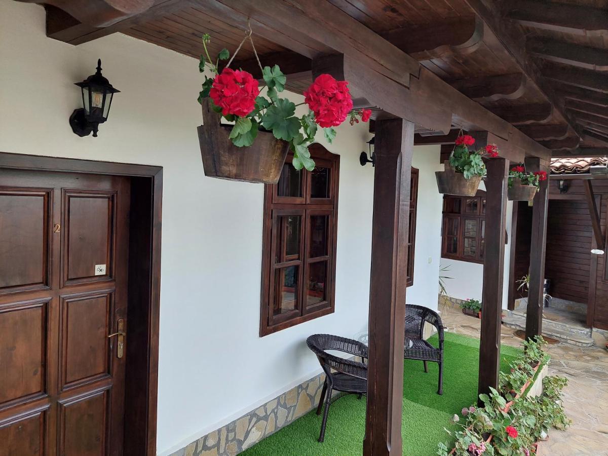 Guest Rooms Cheshmata Arbanasi Buitenkant foto