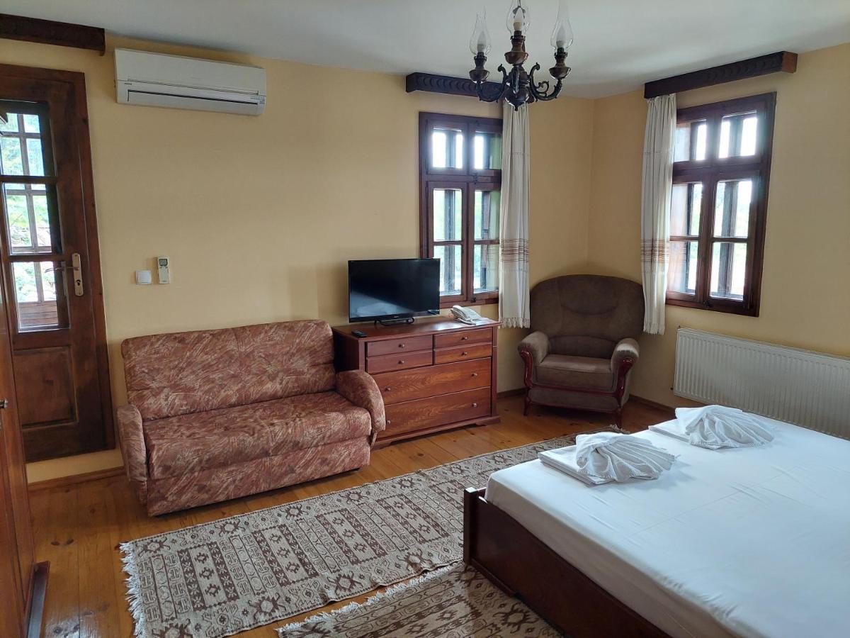 Guest Rooms Cheshmata Arbanasi Buitenkant foto